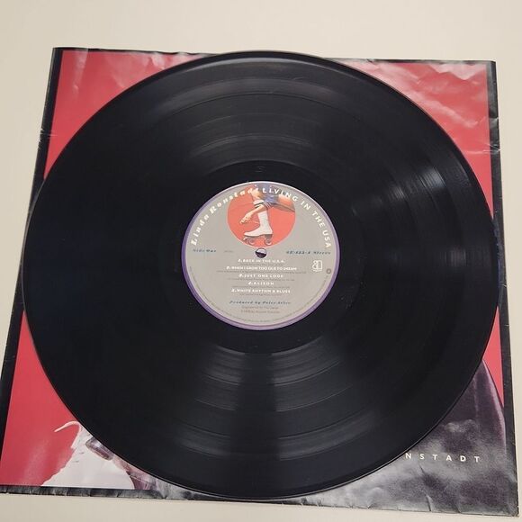 Linda Ronstadt Living In The USA 1978 Vinyl Record - Picture 6 of 9